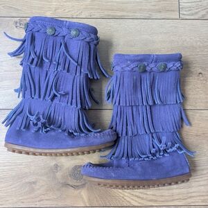 Minnetonka Purple Fringe Moccasin Boots